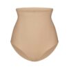 SKIMS BODY CORE SCULPT RUMPLYFTANDE TROSOR