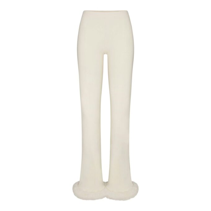 SKIMS CLOUD SLIM FLARE BYXOR SKIMS CLOUD SLIM FLARE BYXOR