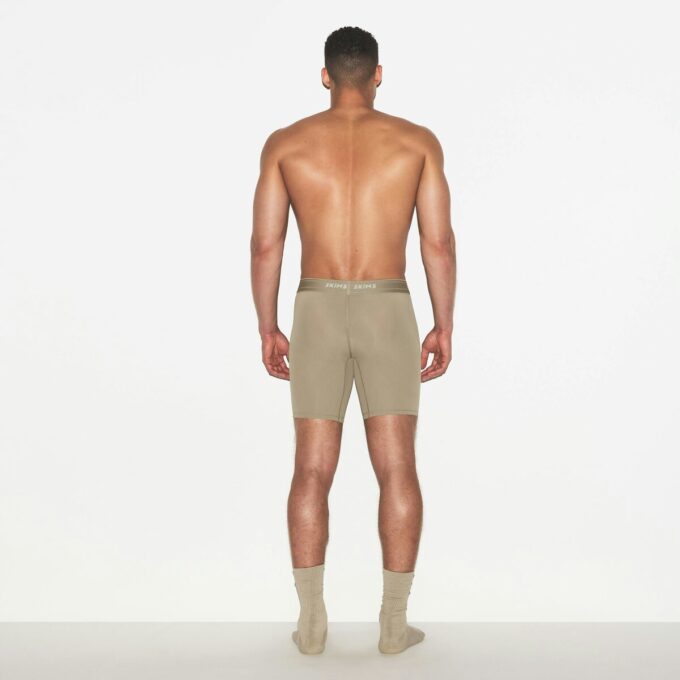 SKIMS FLEX HERR 7″ BOXERKALSONGER 3-PACK SKIMS FLEX HERR 7″ BOXERKALSONGER 3-PACK