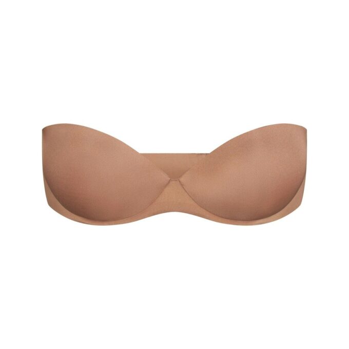 SKIMS ULTIMATE AXELBANDSLÖS PUSH-UP-BH SKIMS ULTIMATE AXELBANDSLÖS PUSH-UP-BH