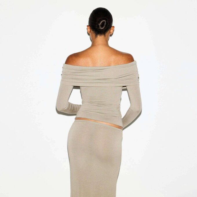 SKIN MODAL OFF THE SHOULDER-TOPP SKIN MODAL OFF THE SHOULDER-TOPP