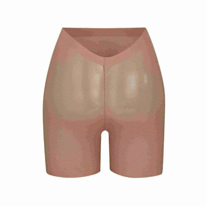 SKINKA SKULPTAD LÅG RYGG SHORT SKINKA SKULPTAD LÅG RYGG SHORT