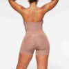 SÖMLÖS SKULPT ARBANDSLÖS SHORTIED BODY SÖMLÖS SKULPT ARBANDSLÖS SHORTIED BODY