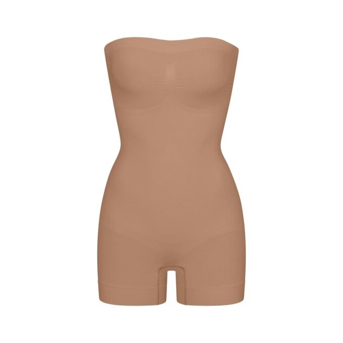 SÖMLÖS SKULPT ARBANDSLÖS SHORTIED BODY SÖMLÖS SKULPT ARBANDSLÖS SHORTIED BODY