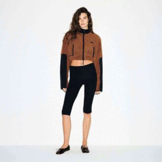teddy tratthalad beskriven jacket 2 1 330x330 - TEDDY TRATTHALAD BESKRIVEN JACKET