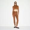 THE ESSENTIAL COLLECTION HÖGMIDDAD STIRRUP LEGGINGS