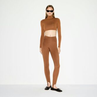 THE ESSENTIAL COLLECTION HÖGMIDDAD STIRRUP LEGGINGS