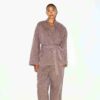 VÄVD LOUNGE OVERSIZED OMLOTTTOPP VÄVD LOUNGE OVERSIZED OMLOTTTOPP