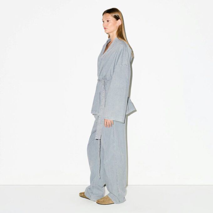 VÄVD LOUNGE OVERSIZED OMLOTTTOPP VÄVD LOUNGE OVERSIZED OMLOTTTOPP